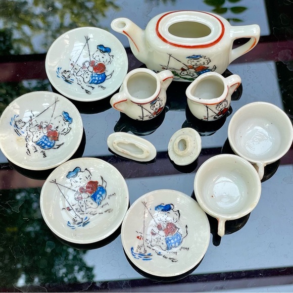Made in occupied 1940’s Japan child’s porcelain tea set with original box! - Picture 1 of 12